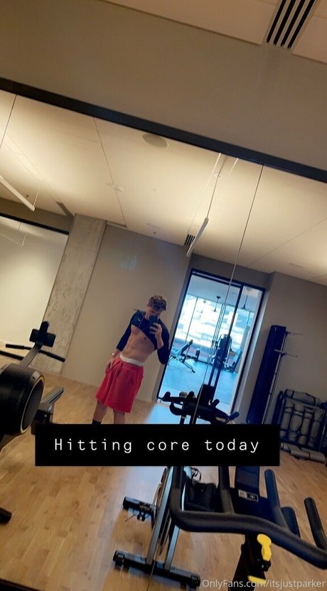 itsjustparker ヌードモデル 画像