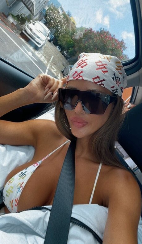 BBC売春婦OnlyFans 無料裸 写真