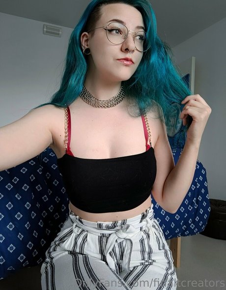 巨乳の熟女オンリーファンズ パーフェクト アーカイブ