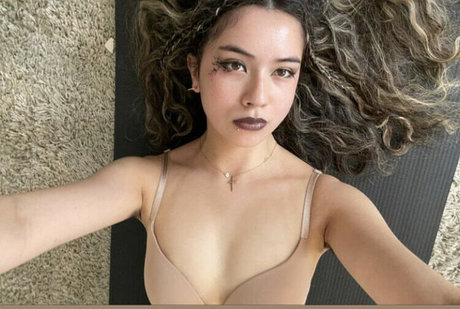 Mia Kerin セックスポルノスター 写真