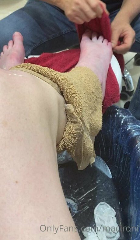 マイクロTバックOnlyFans セクシー裸 ギャラリー