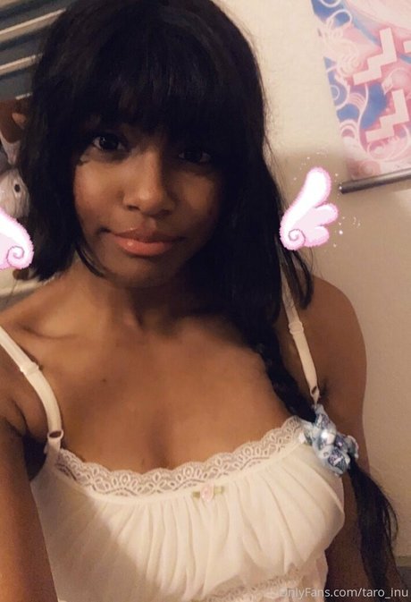 巨乳の黒人女性オンリーファンズ ヌード アーカイブ