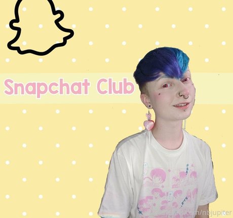 enbyjupiterfree セクシーなスター 写真