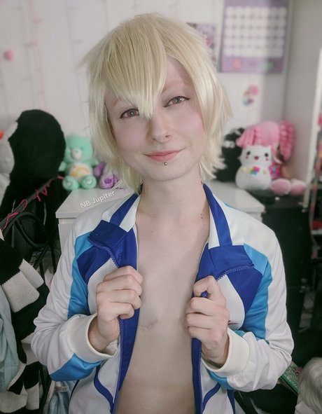 enbyjupiterfree ヌードモデル 写真