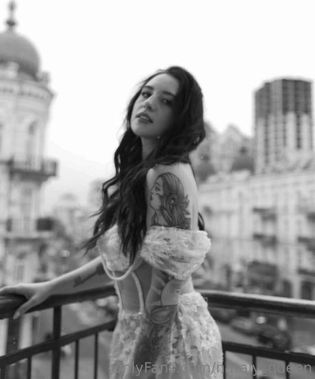 お金 オンリーファンズ 無料ポルノ 写真