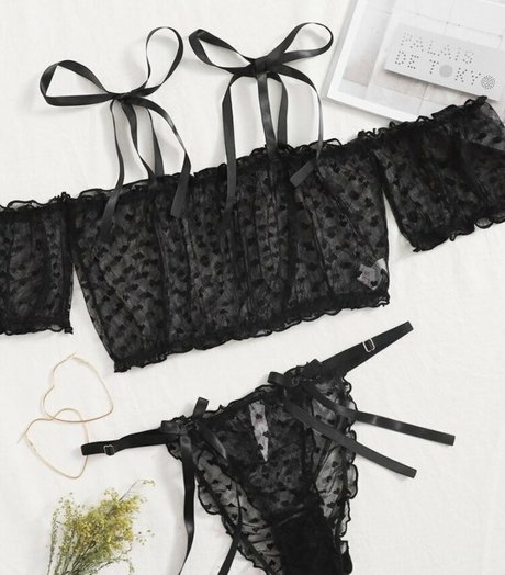 アンバー・オンリーファンズ ポルノ 写真