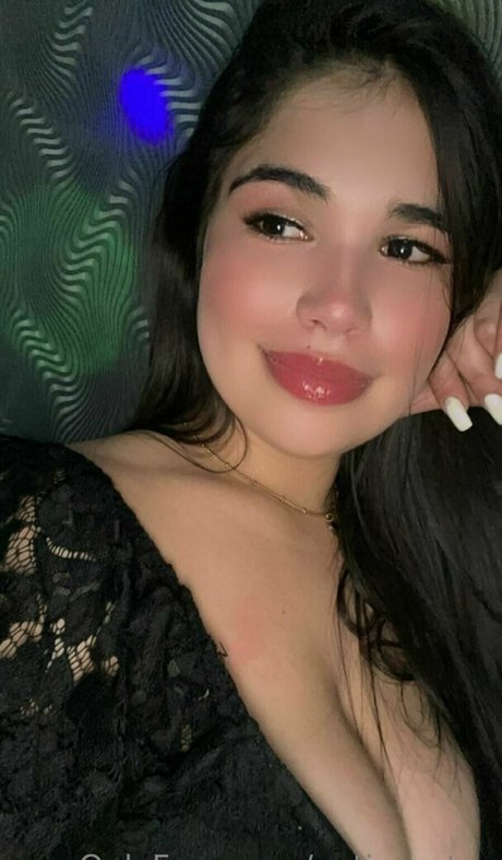 natisantosfree セクシー女優 写真