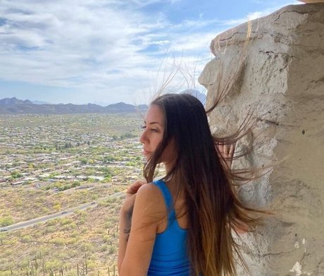 Paradisegirl 無料モデル 写真