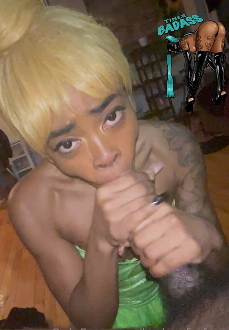 badassforfree ポルノスター エロティック 写真