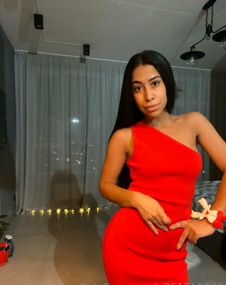 ティーンシーメールオンリーファンズ 素敵 写真