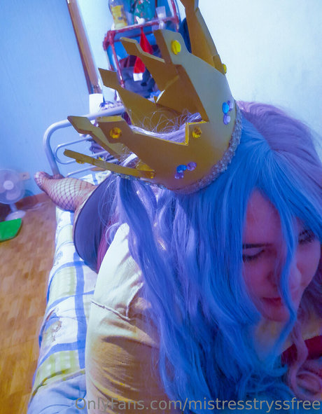 mistresstryss ポルノ女優 写真