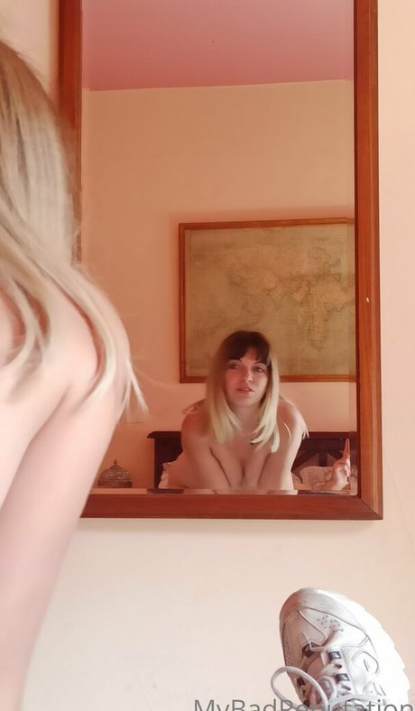 興奮した看護師OnlyFans ポルノ 画像