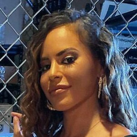 Charly Arnolt トップポルノスター アーカイブ