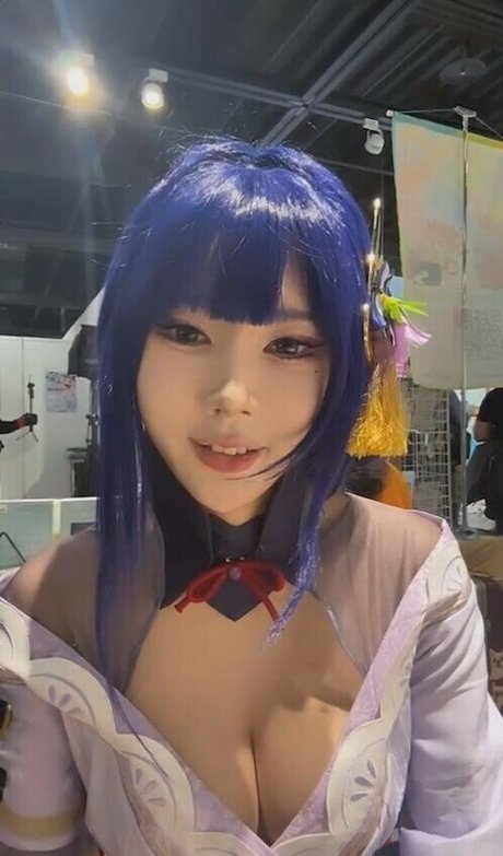 Song Ju A スター 写真