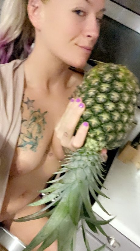 Sweetvenom1 高品質のポルノスター 写真