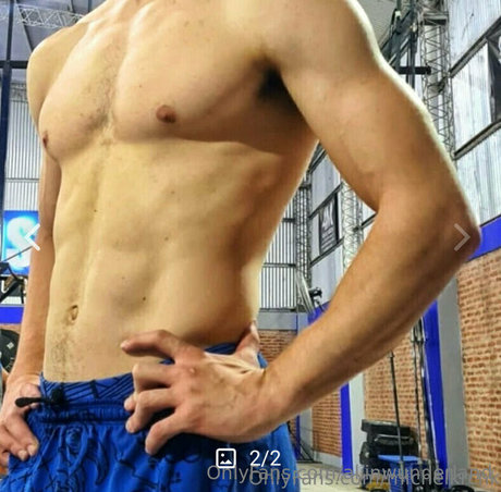 痩せたアジア人ティーン OnlyFans セクシー ギャラリー