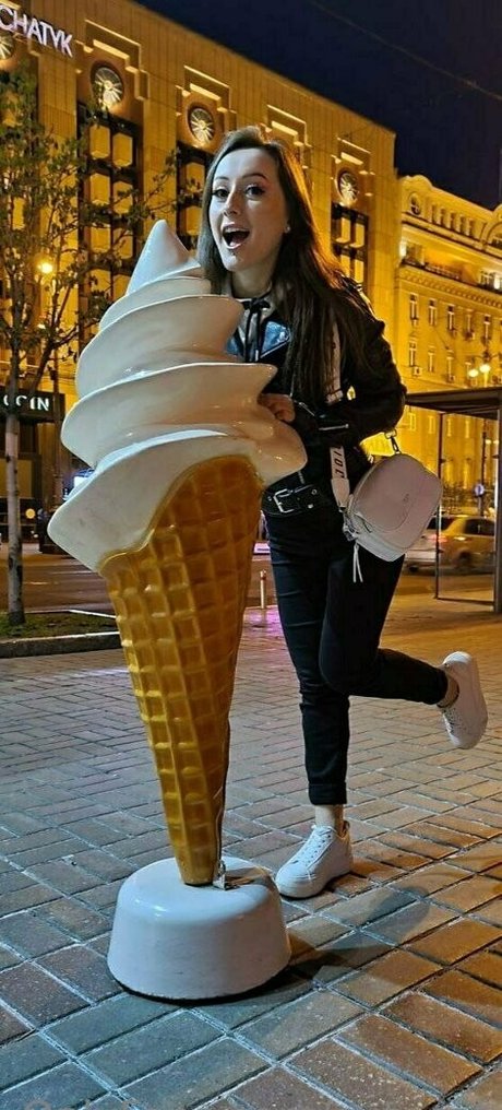 初めてのセックスOnlyFans 美しい裸 写真