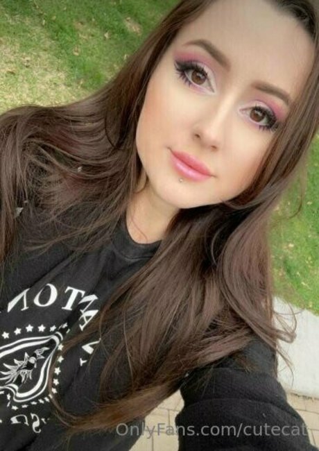 mi ameli セックス女優 画像