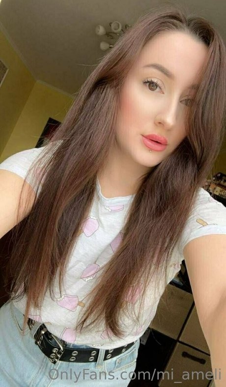 巨大なチンポを持つシーメールオンリーファンズ アダルト無料 写真