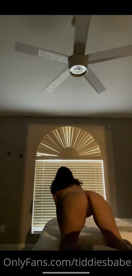 巨乳ティーンオンリーファンズ えろた ギャラリー