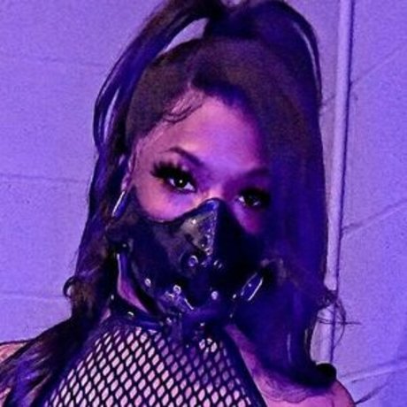 tslariyadior 無料スター 写真