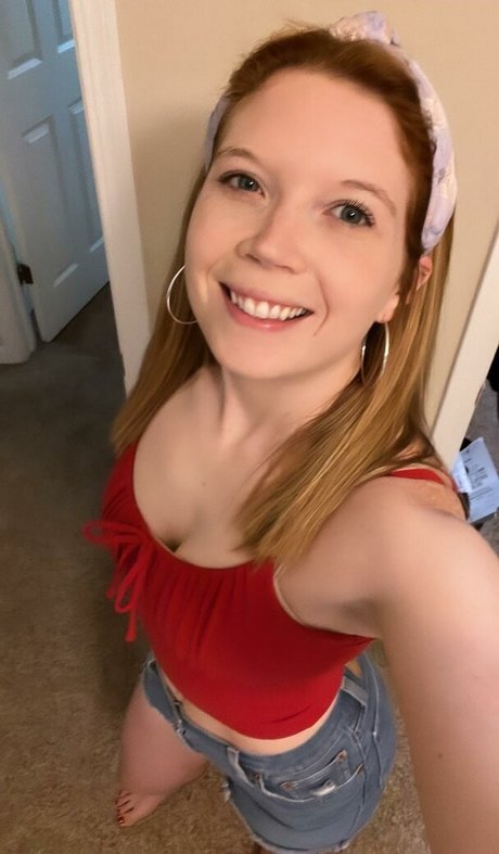 Peachy Noel スター 裸 写真