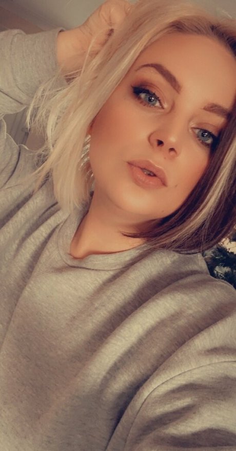 お尻オンリーファン 無料ヌード 写真