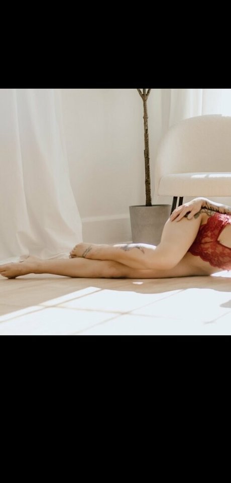 daniiiielle 13 HDポルノスター 画像