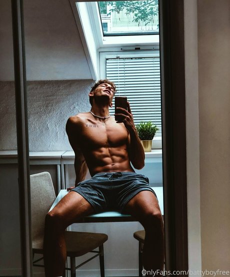 battyboyfree 無料女優 ギャラリー