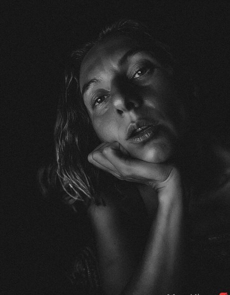 mrs kissvhs アダルトモデル 写真