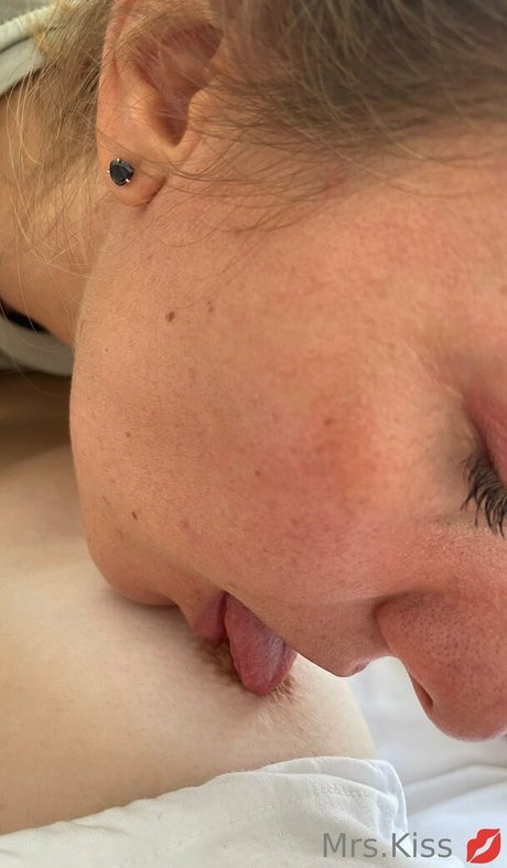 mrs kissvhs 無料女優 画像