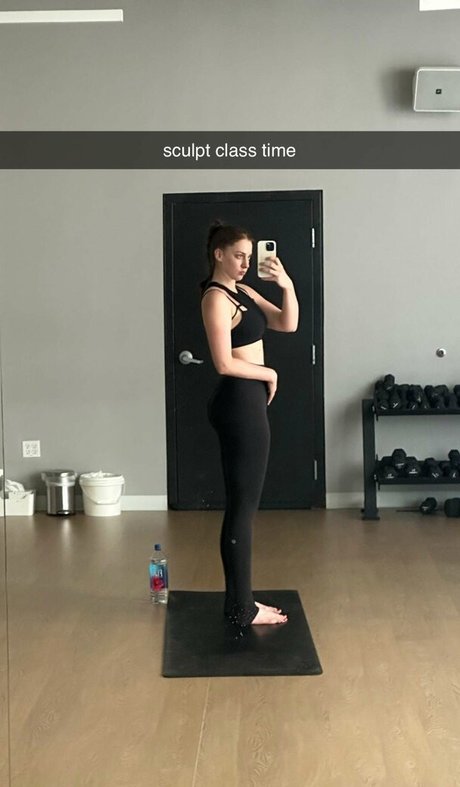 フィットネスアナルOnlyFans えろ 画像