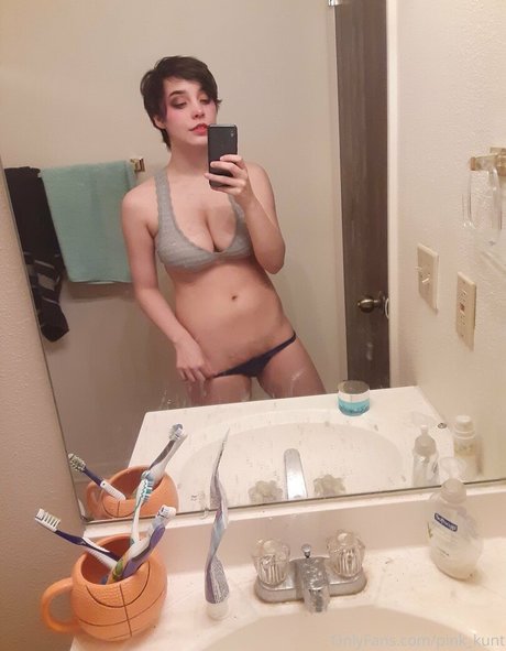 ティーンウェブカメラOnlyFans ホットセックス ギャラリー