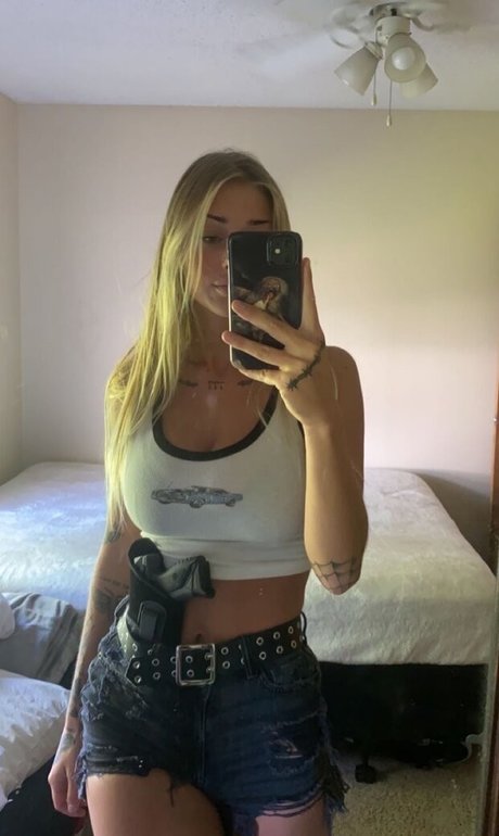 Rylee Pattersun ヌードモデル 画像