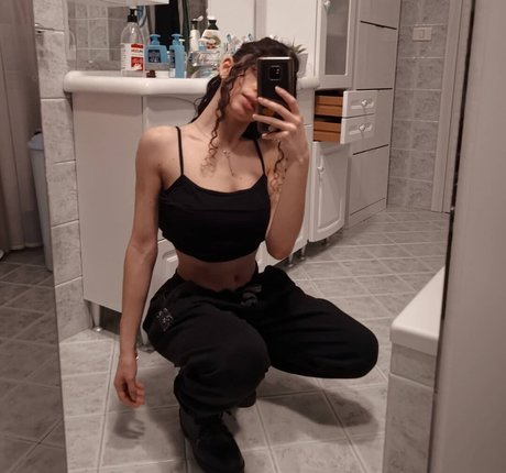 ダーティトークオンリーファンズ 美しいポルノ 写真