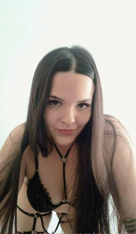 mee zee かわいいポルノスター 写真