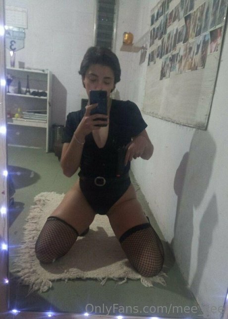 母乳オンリーファン セクシー 画像