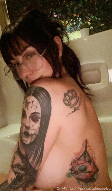 theonlinegirlfriend 最高の女優 写真