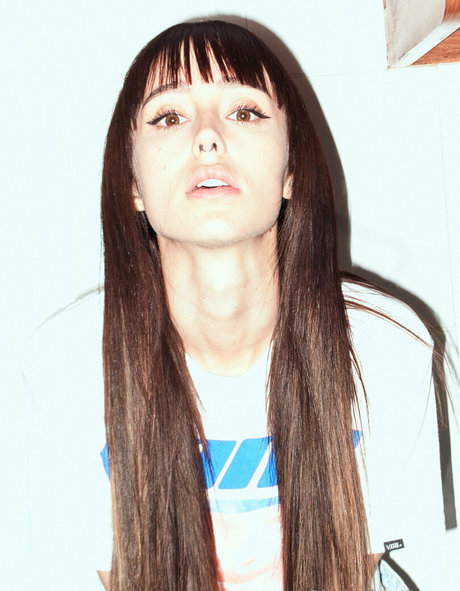 毛深い足のOnlyFans ホット 画像