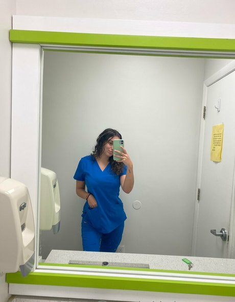 naughtynatvip ヌードモデル 画像