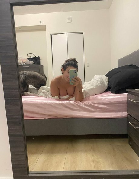 naughtynatvip 裸のモデル 画像