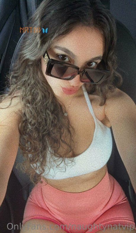 naughtynatvip 独占スター 画像