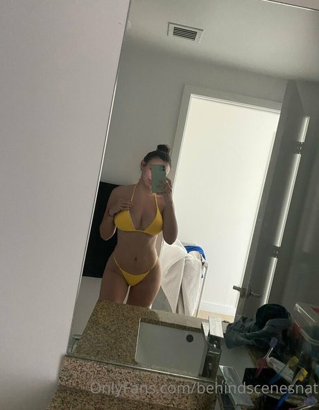 naughtynatvip セクシーモデル ギャラリー