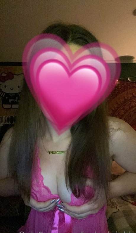 laylaaleighh ヌード女優 写真