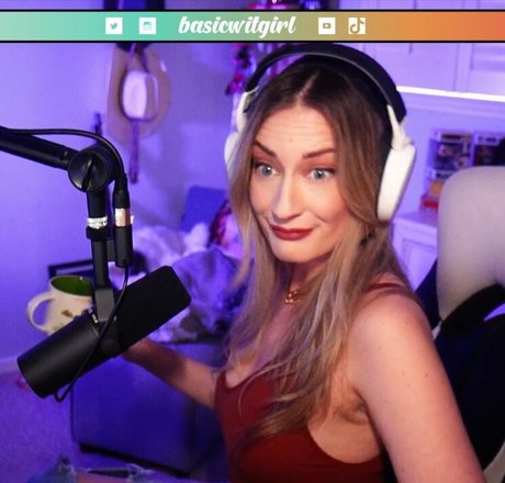 ロシアのお母さんOnlyFans セクシーxxx 画像