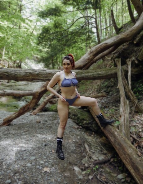 マイクロTバックOnlyFans xxx 写真