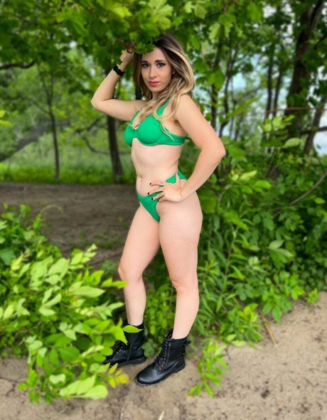 SunfyreTv アートポルノスター ギャラリー