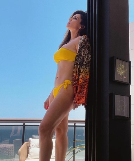 Giovanna Antonelli ホットスター 画像