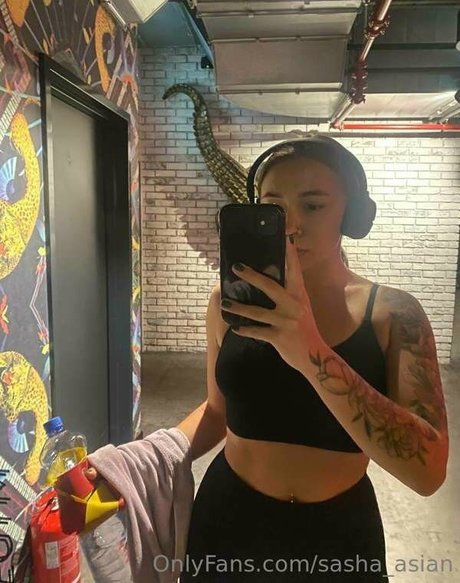 Sasha asian アート女優 画像