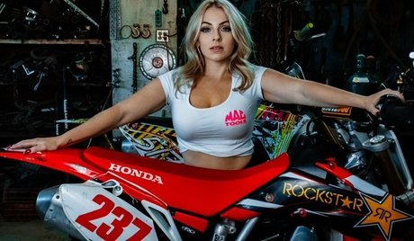 ルビーオンリーファン えろ 画像